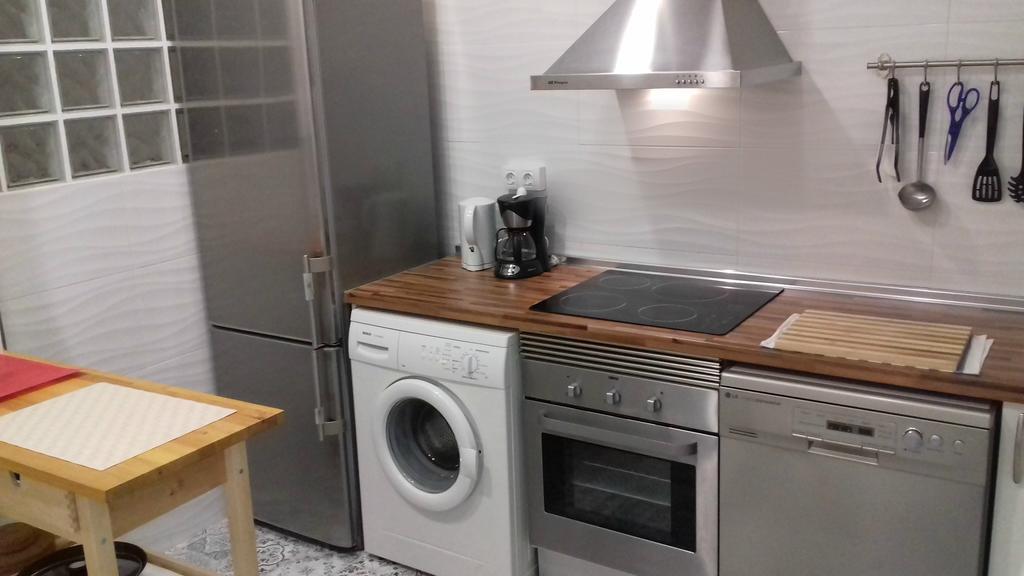 Apartment On Carrer Del Dr. Lluch Valencia Ngoại thất bức ảnh